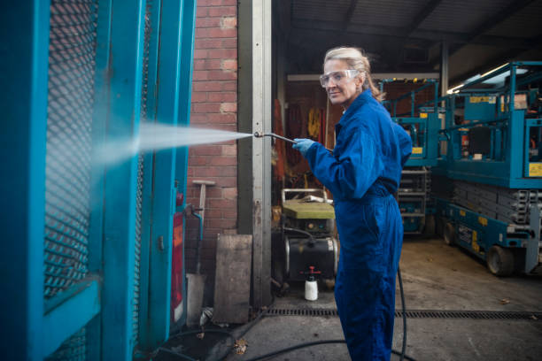 Professional Pressure Washing in Christopher, IL
